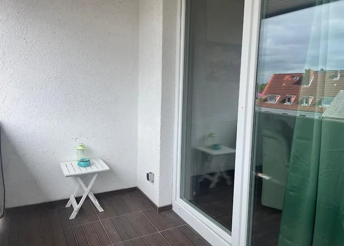 Helle Mit Balkon Apartamento Itzehoe